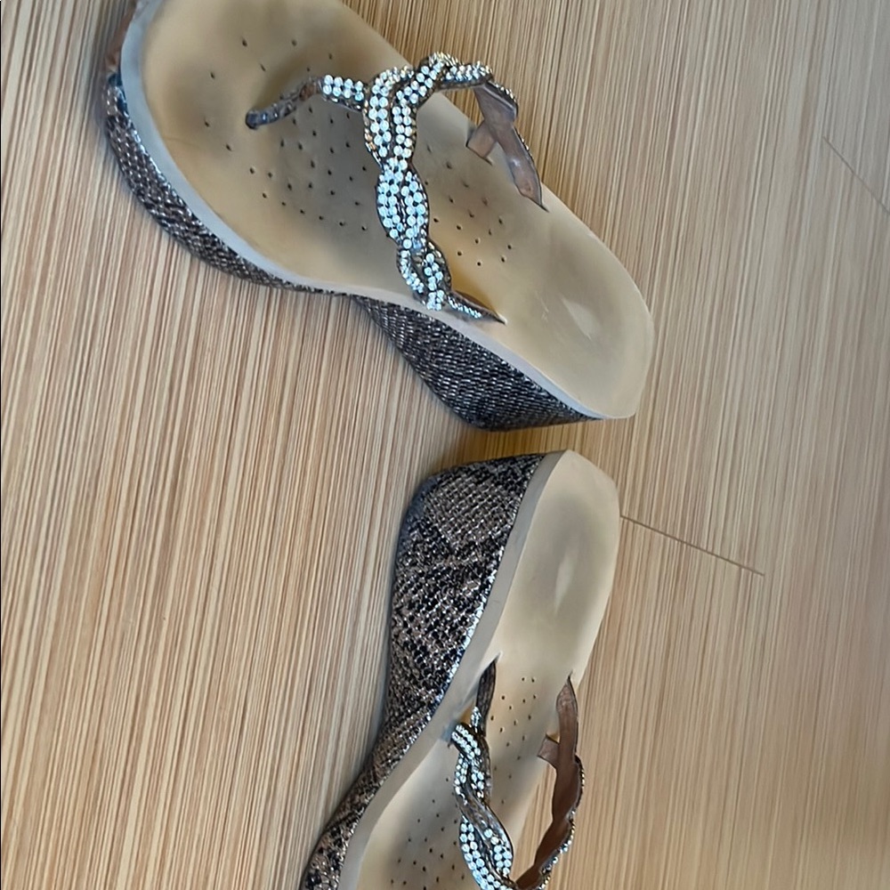 Women's Rhinestone Embellished Wedge Sandals - Brown